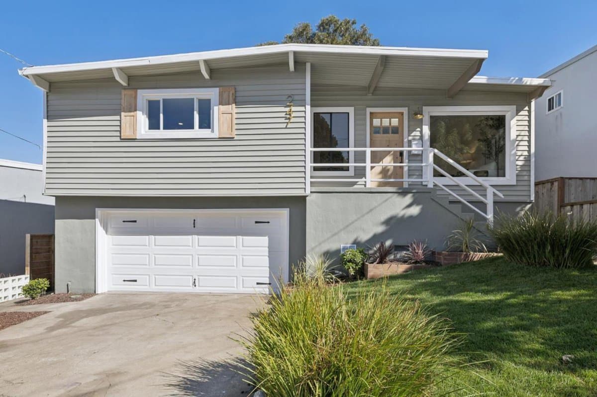 247 Lauren Avenue - Photo 2