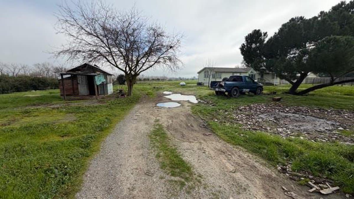 8340 Mcclure Avenue - Photo 1