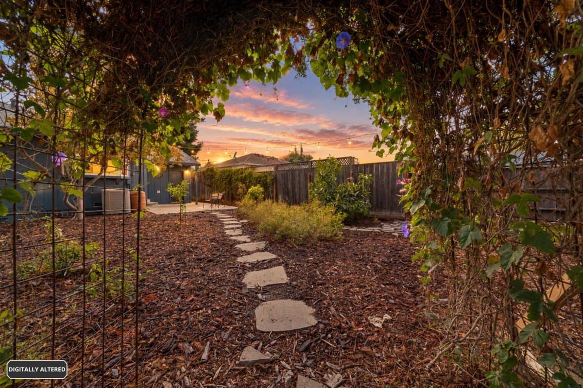 3091 Glendale Avenue - Photo 5
