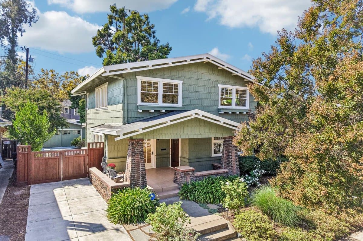 415 South 14th Street - Photo 1