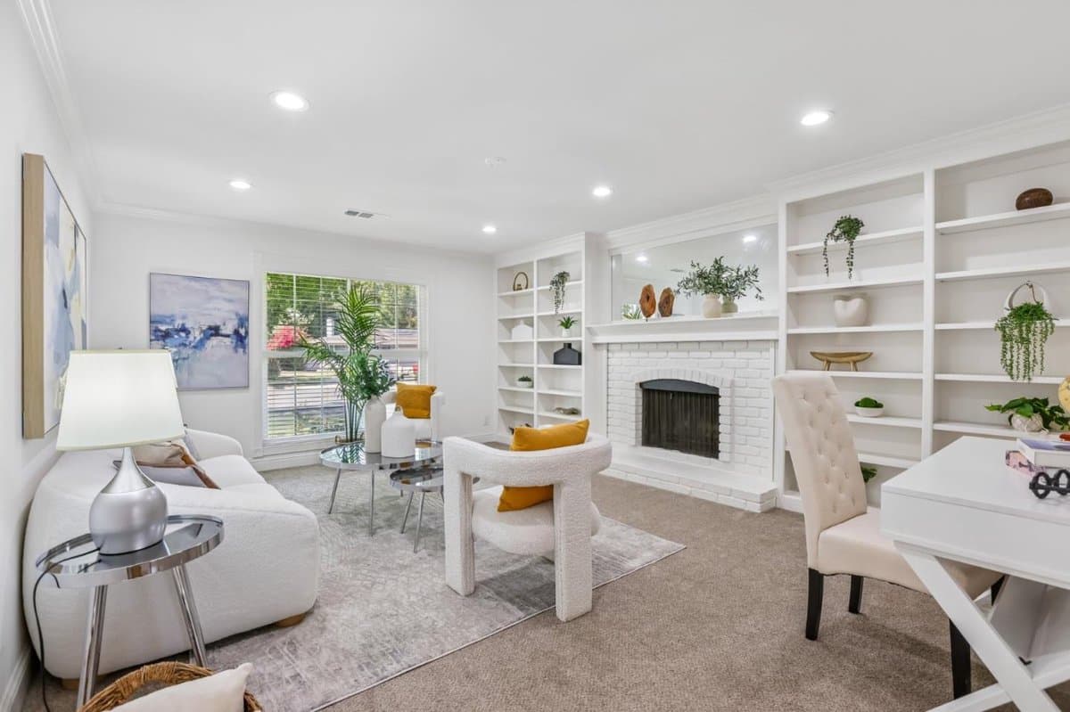 208 Colibri Court - Photo 4