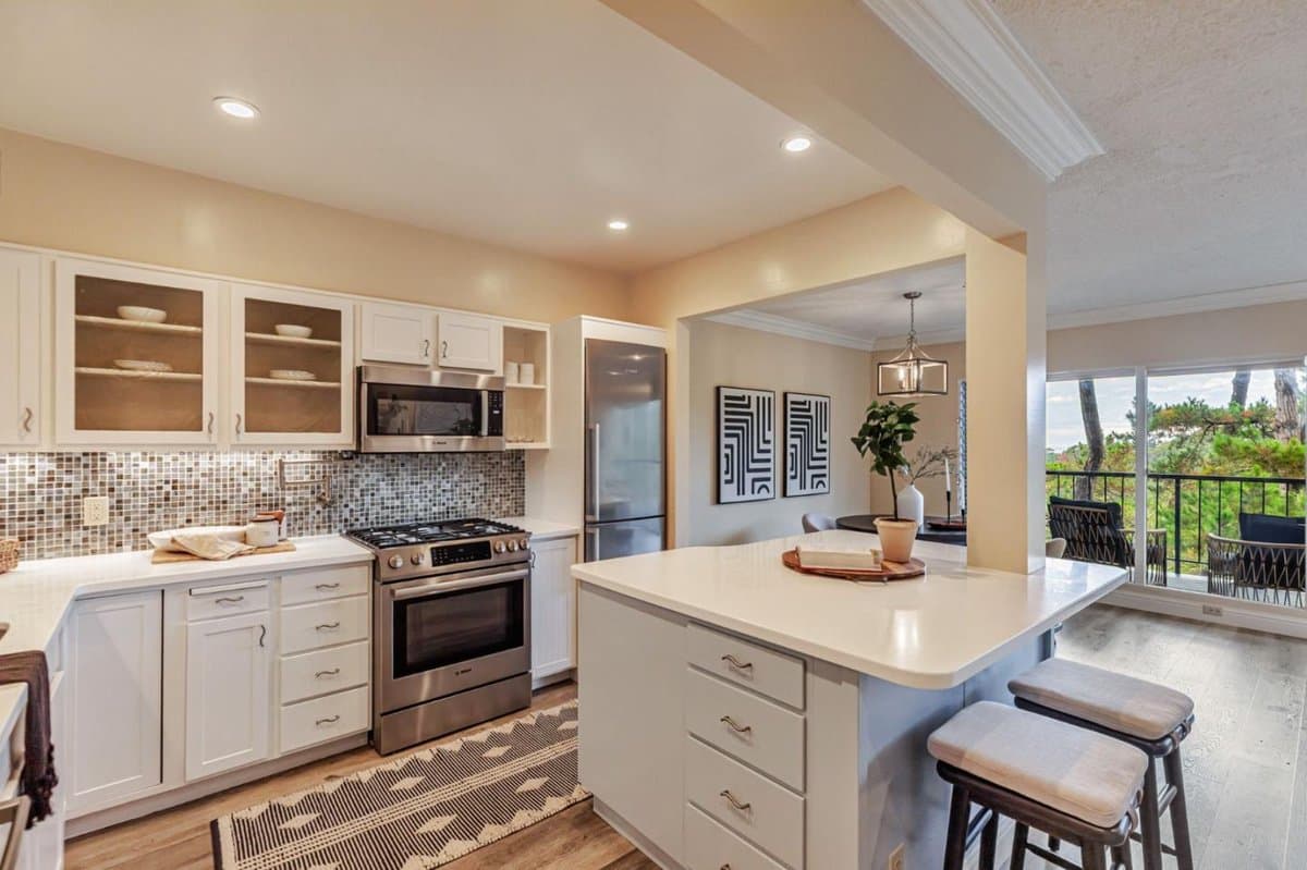 31 Del Mesa Carmel - Photo 1