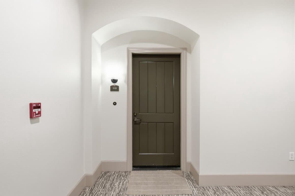 1001 Laurel Street #113 - Photo 4