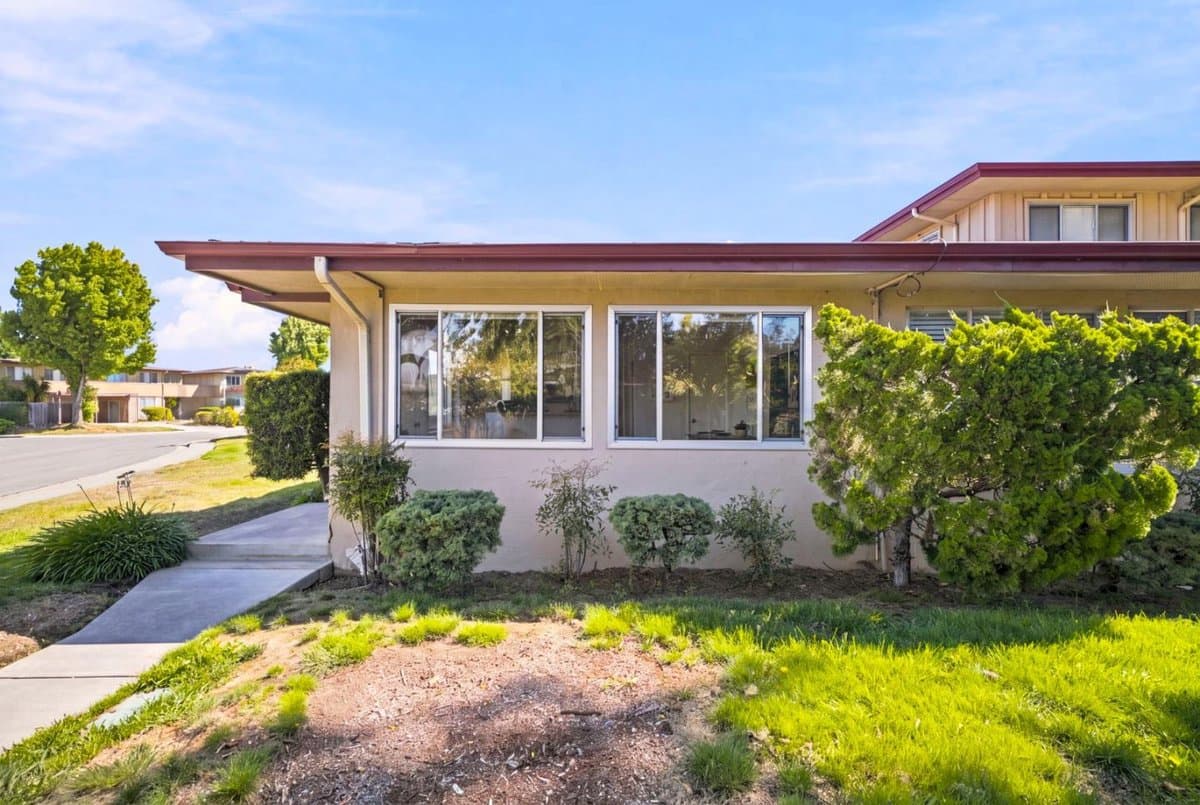 1576 Marina Court #A - Photo 3