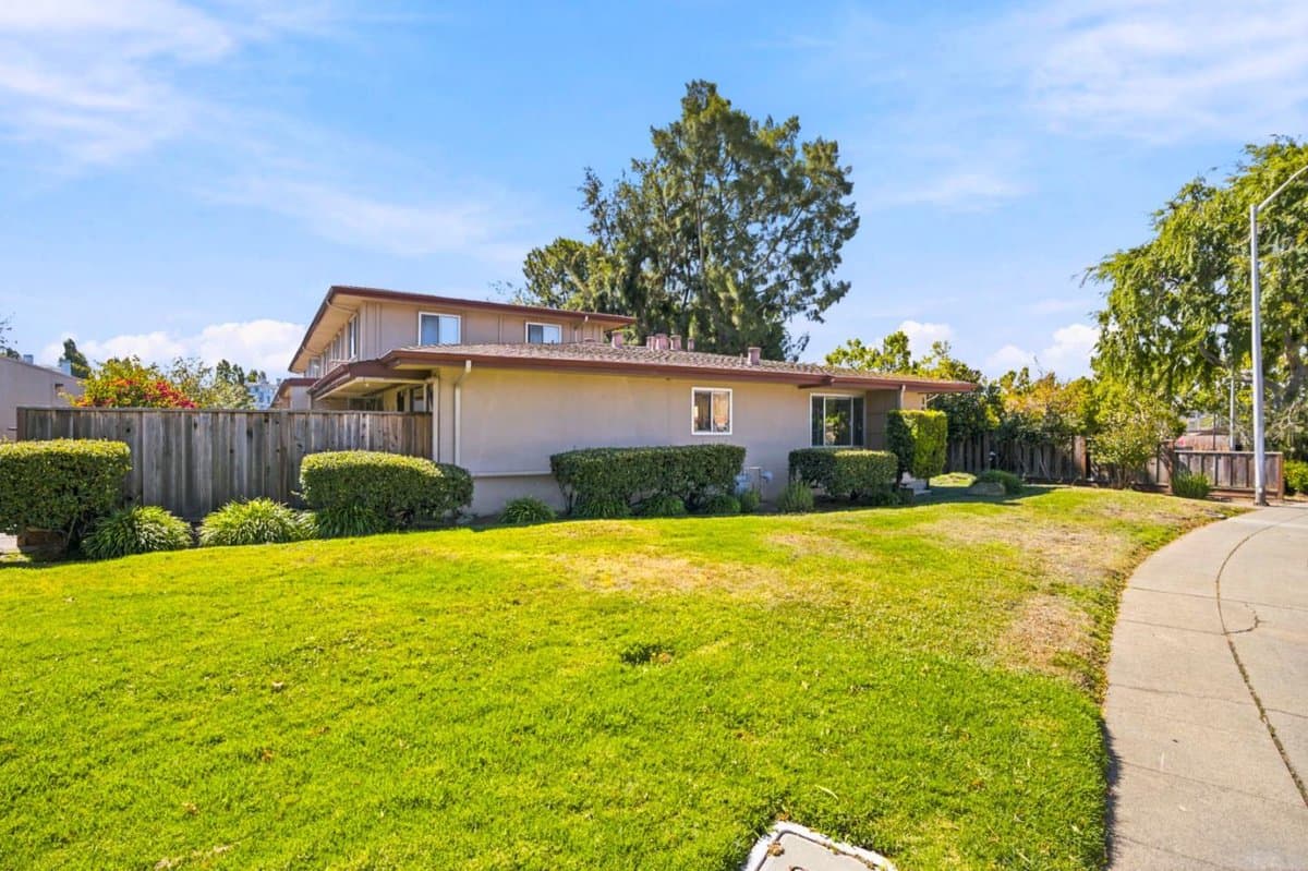 1576 Marina Court #A - Photo 4