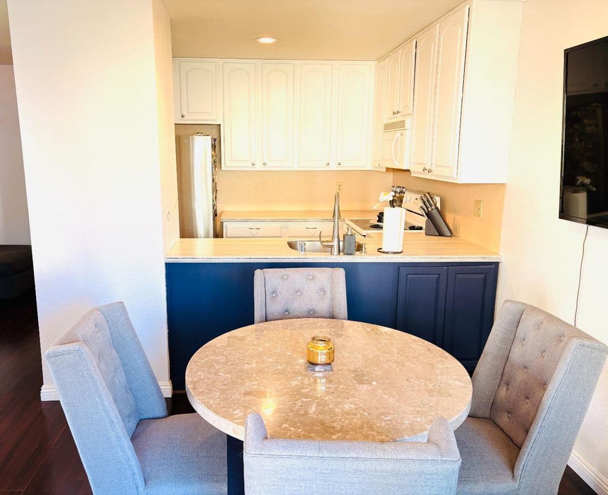 614 Devlin Court - Photo 2