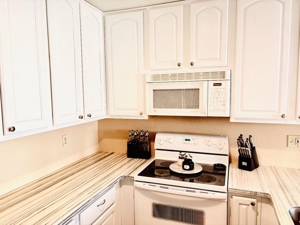 614 Devlin Court - Photo 4