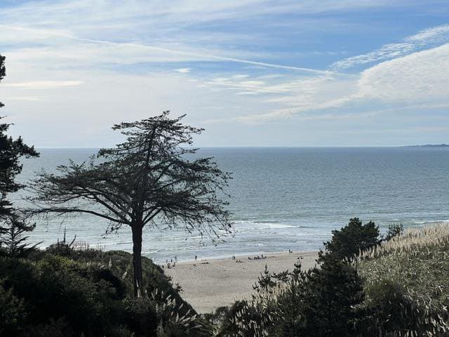 302 Seascape Resort Drive - Photo 2