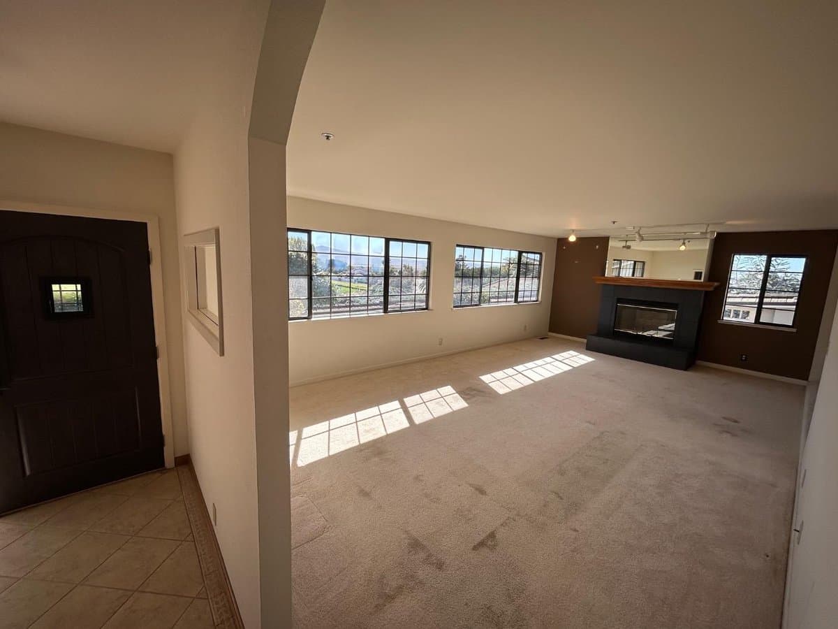 24665 Foothill Drive - Photo 5