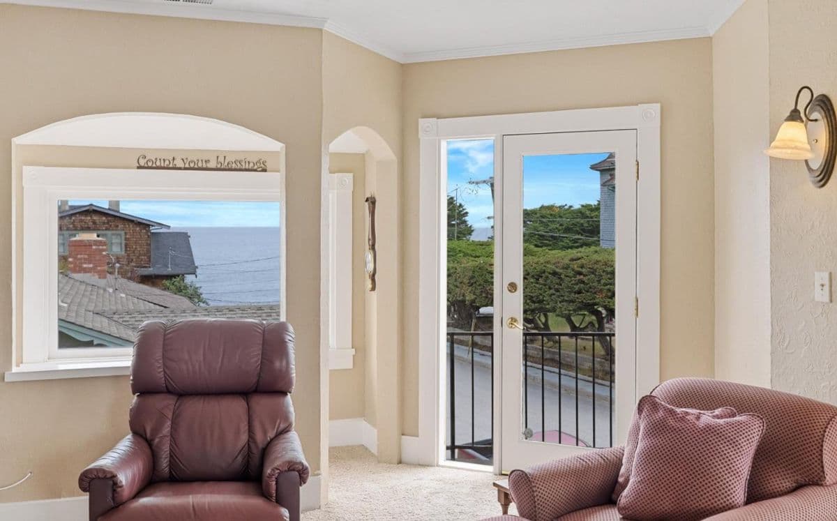 114 Carmel Avenue - Photo 5