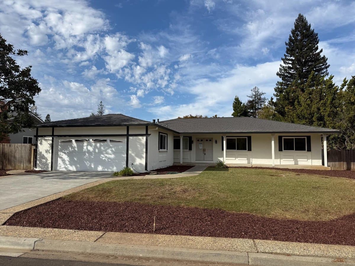 19787 Oakhaven Drive - Photo 1