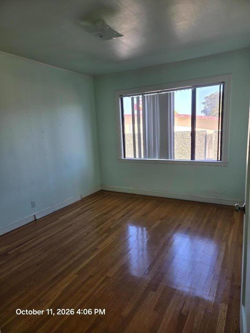 251 Desmond Street - Photo 3