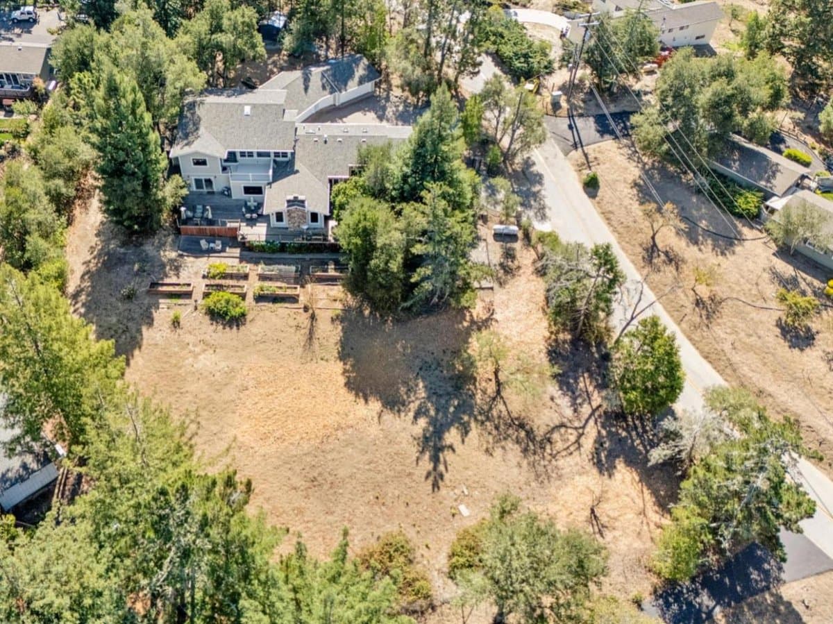 24010 Summit Woods Drive - Photo 2