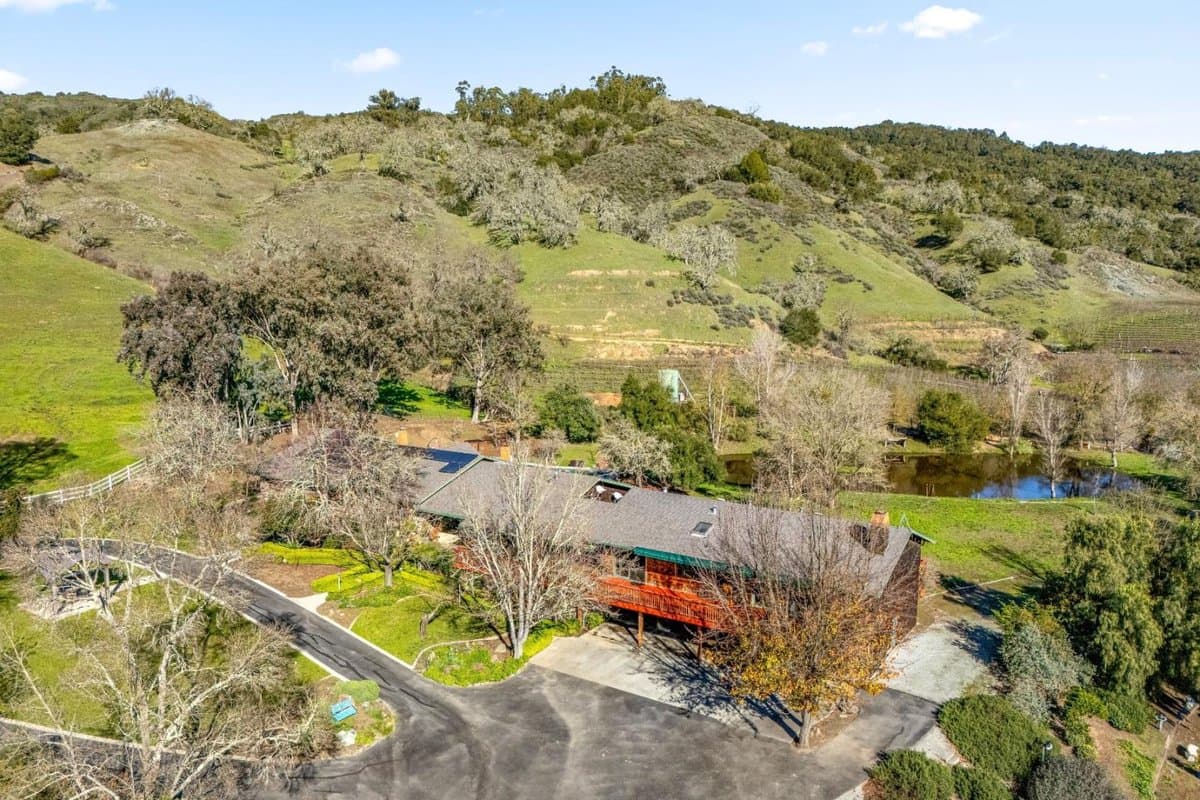 6915 Redwood Retreat Road - Photo 3