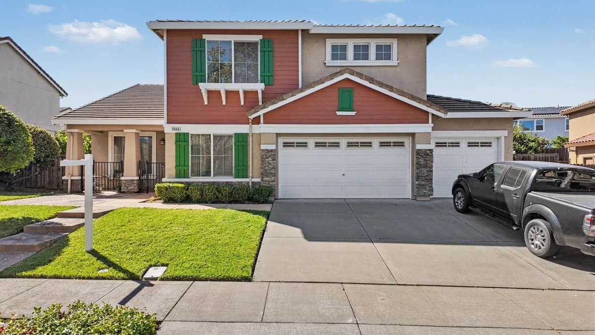5006 Ridgefield Circle - Photo 1