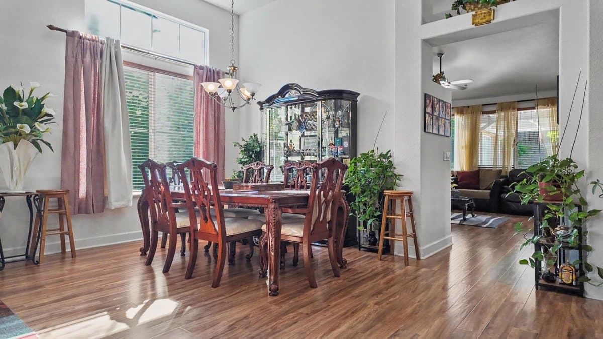 5006 Ridgefield Circle - Photo 2