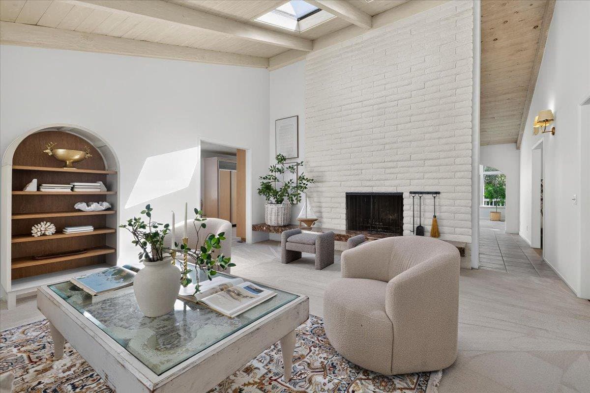 4088 Los Altos Drive - Photo 5