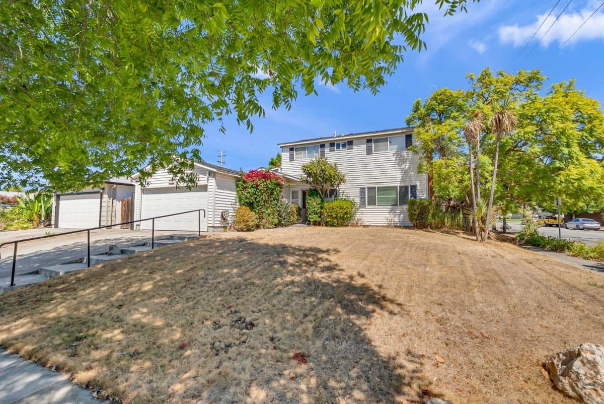 252 Ketchum Drive - Photo 2