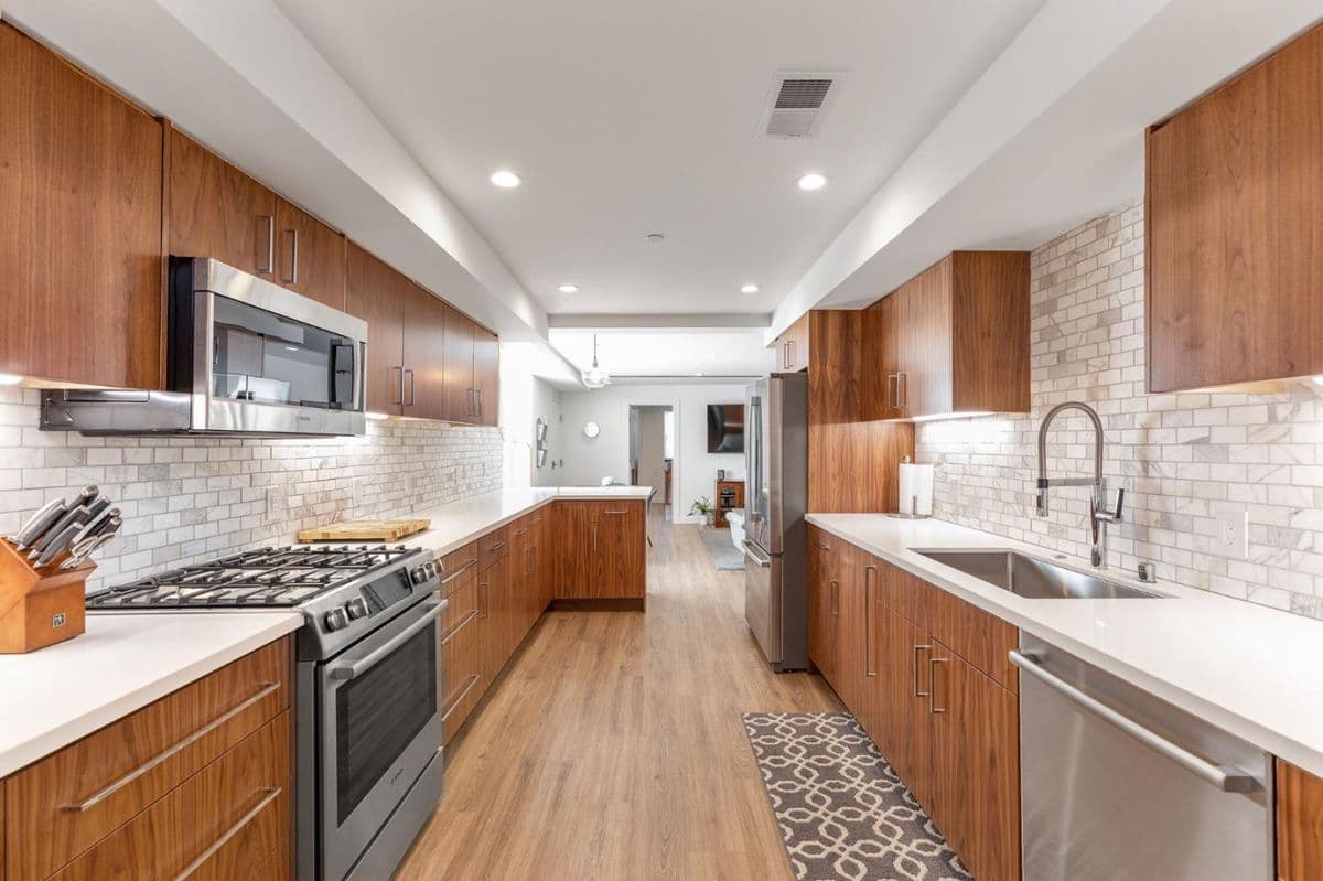 431 Capp Street #A - Photo 4