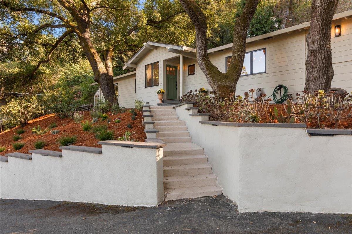 150 El Dorado Road - Photo 2