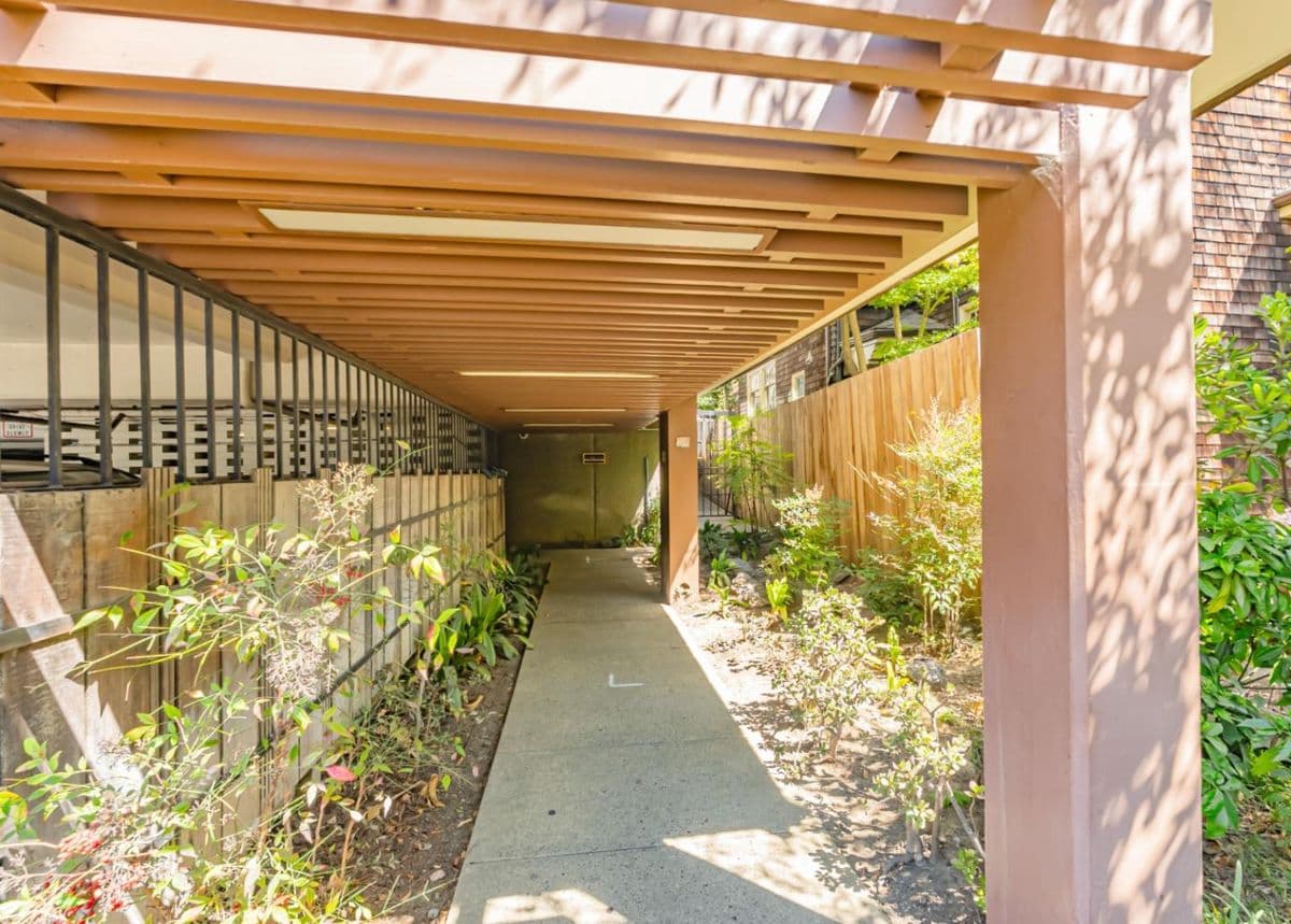 2601 College Avenue #208 - Photo 3