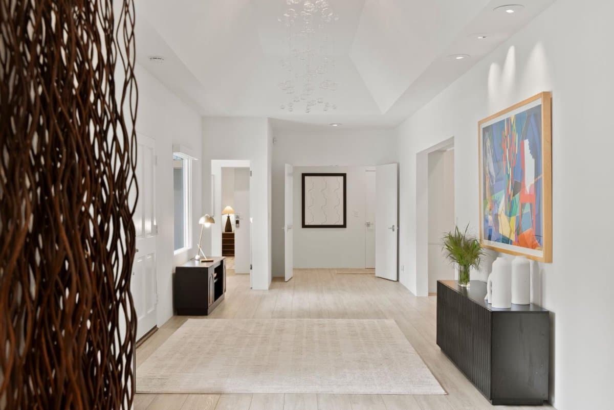3978 Ronda Road - Photo 4