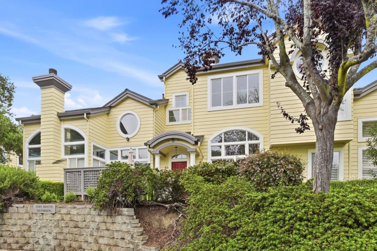 34 Erin Lane - Photo 1