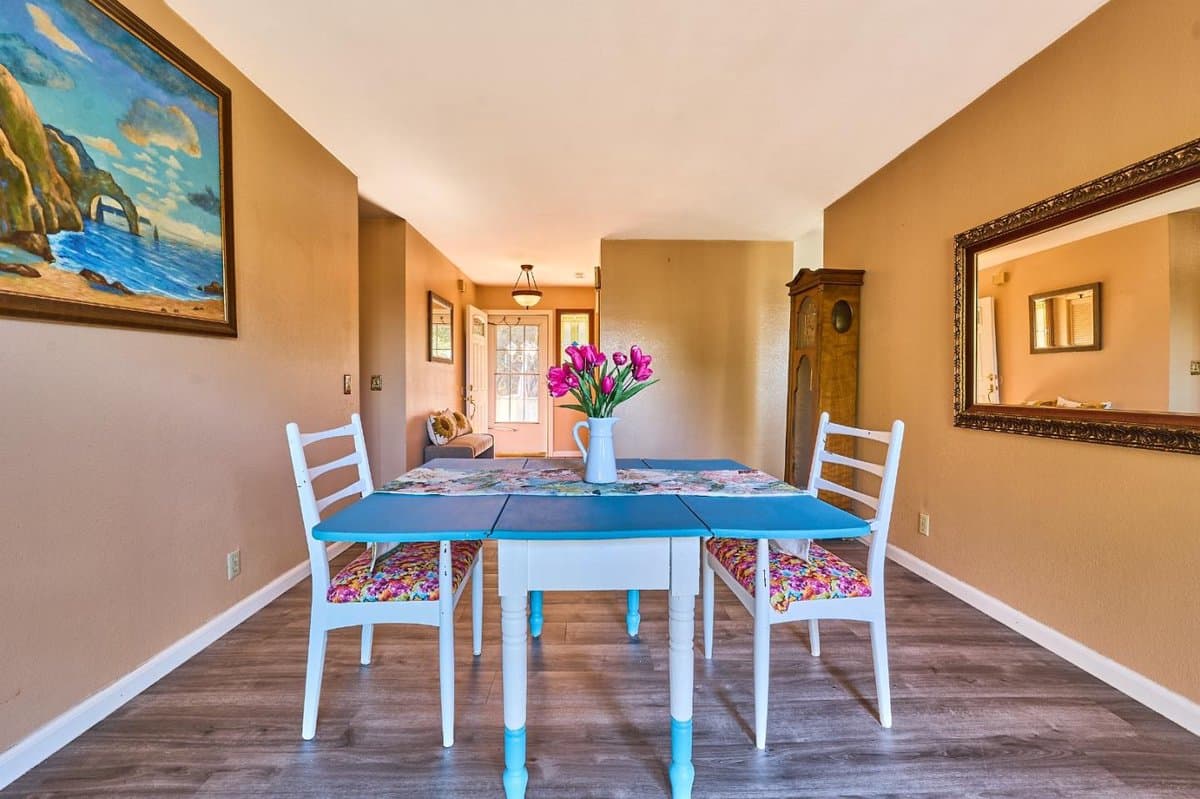 405 Carpenteria Road - Photo 2