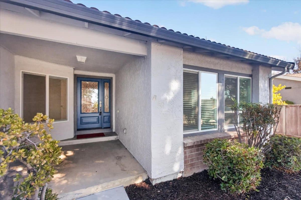 2080 Estate View Way - Photo 4