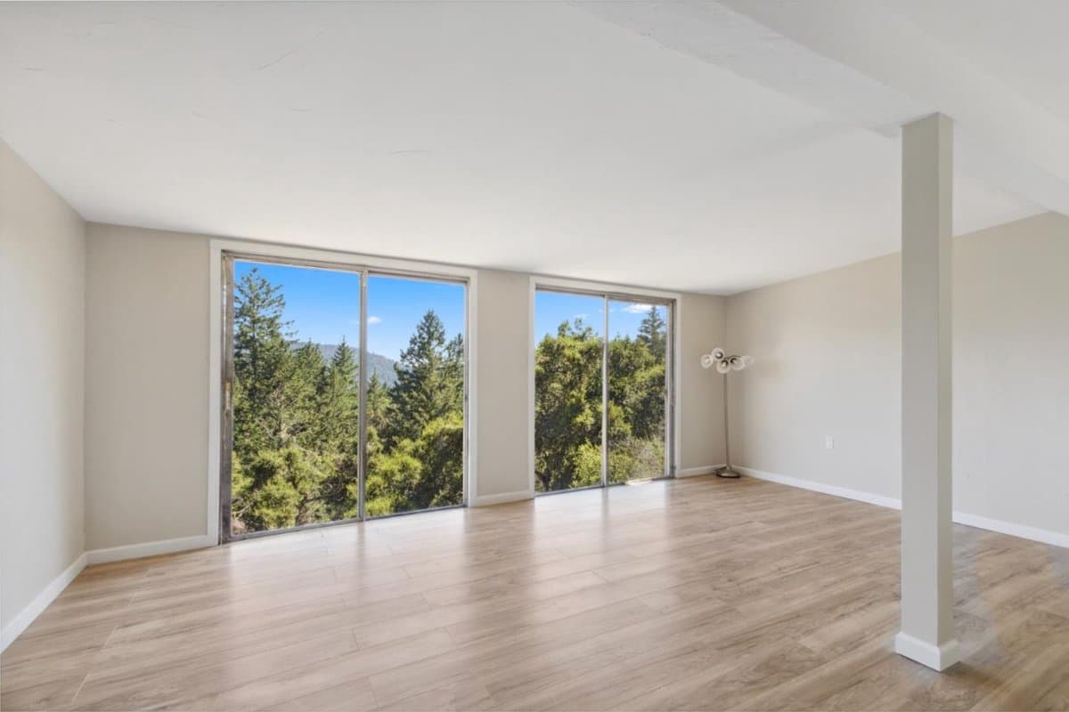 520 Laguna Creek - Photo 2