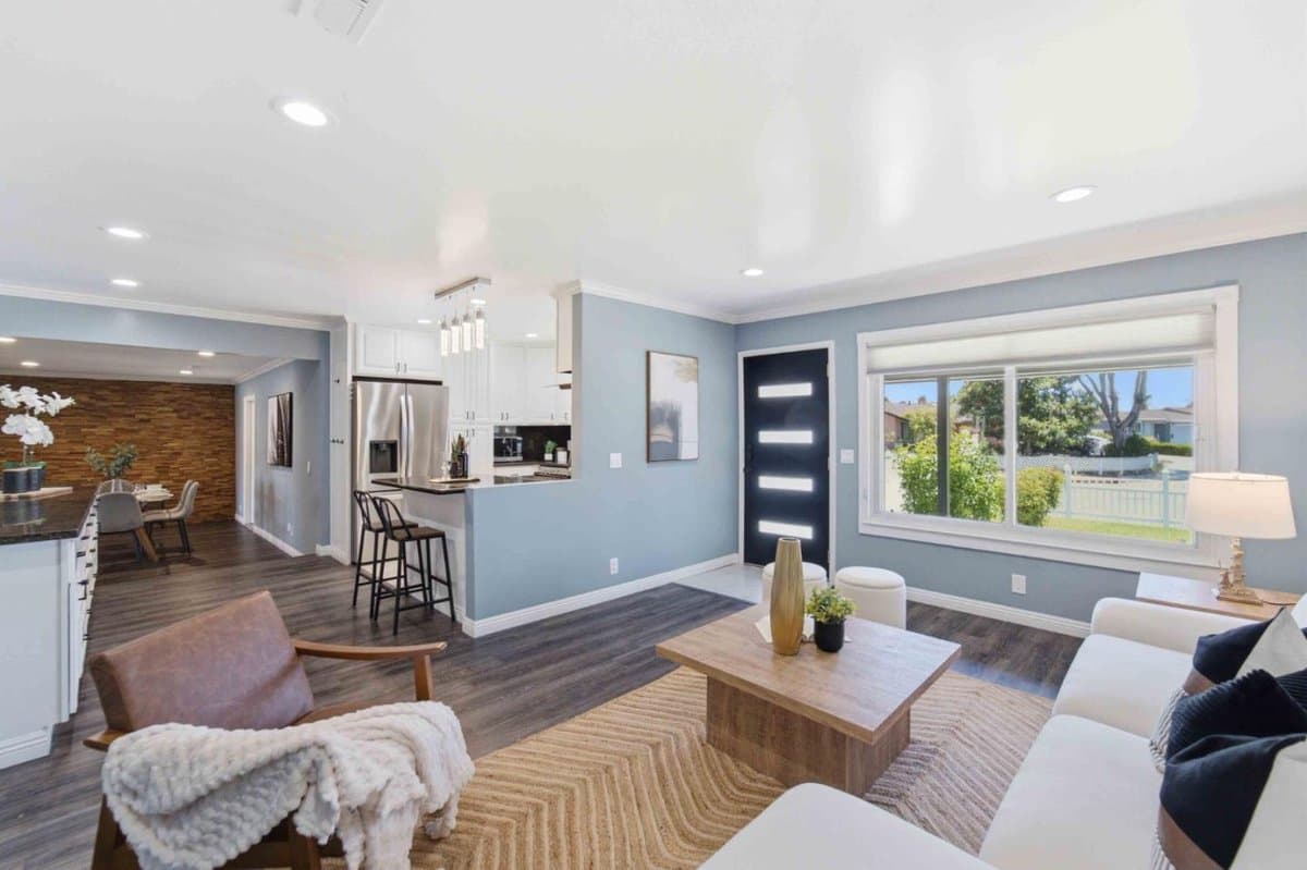 871 Clyde Avenue - Photo 5