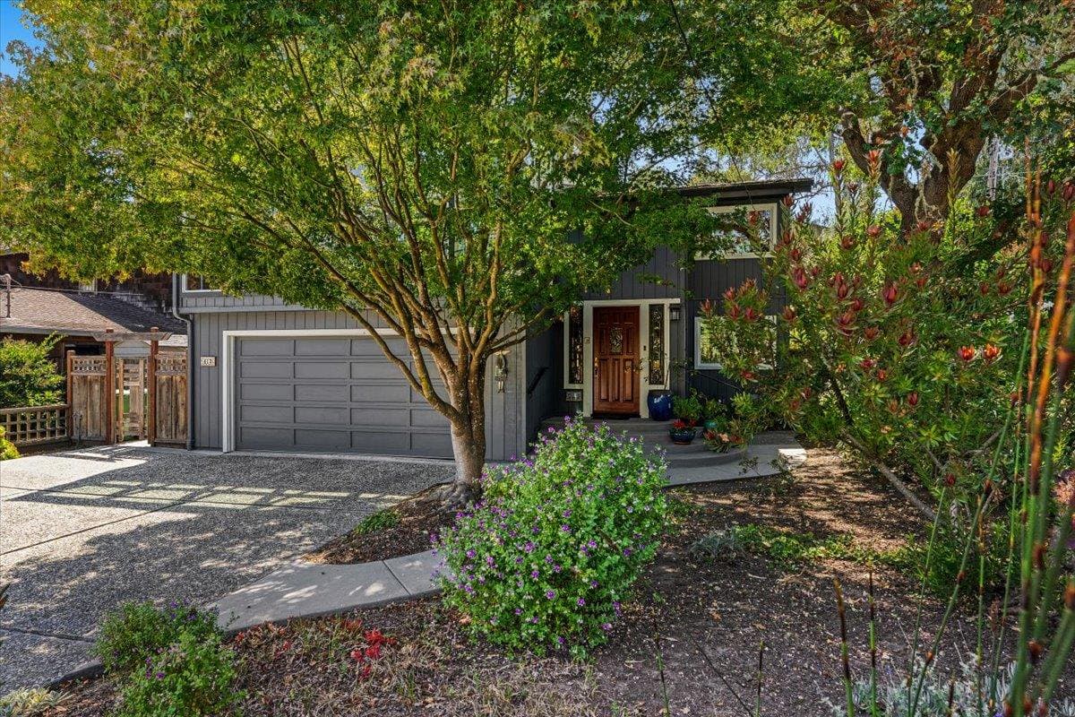 412 Sumner Avenue - Photo 3