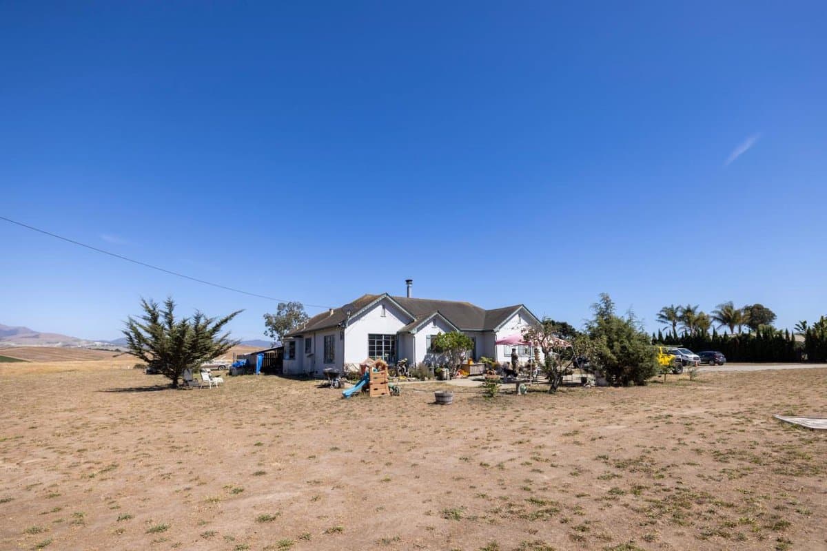 350 Harrison Road - Photo 1