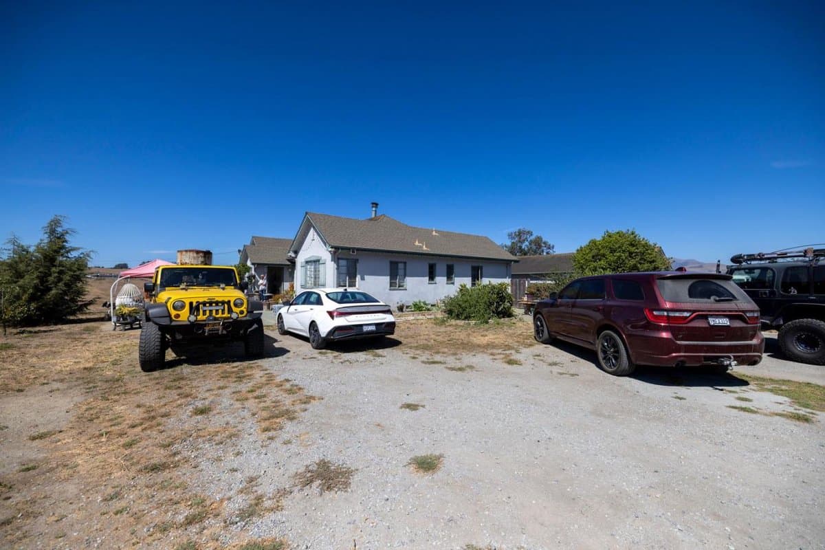 350 Harrison Road - Photo 3