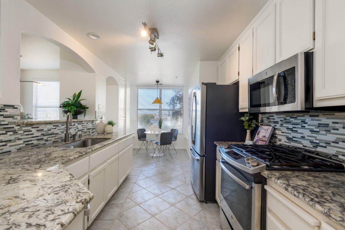 500 Baltic Circle #524 - Photo 5