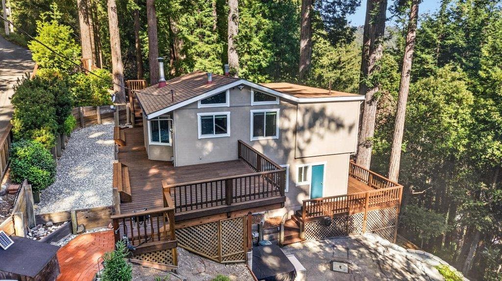 10636 Redwood Drive - Photo 3
