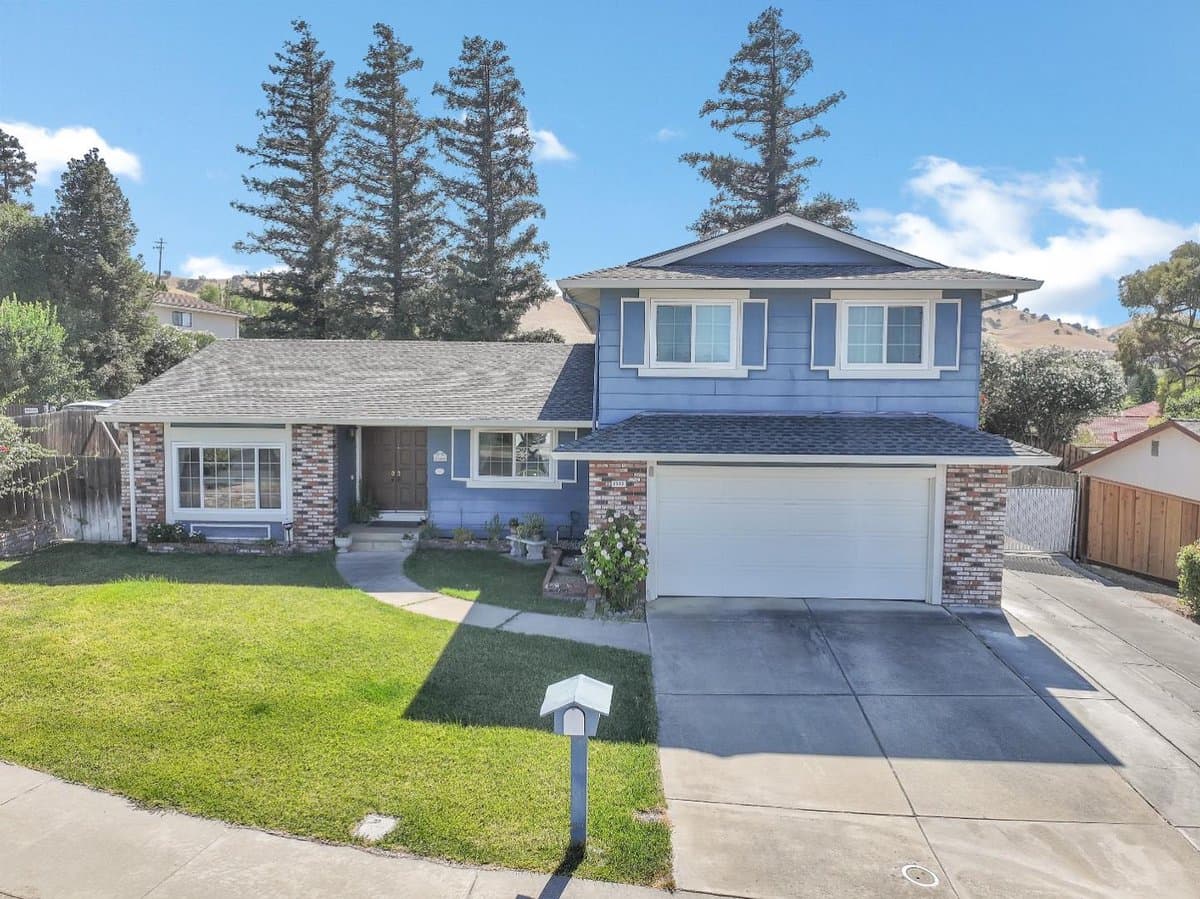 2353 Silver Creek Circle - Photo 1