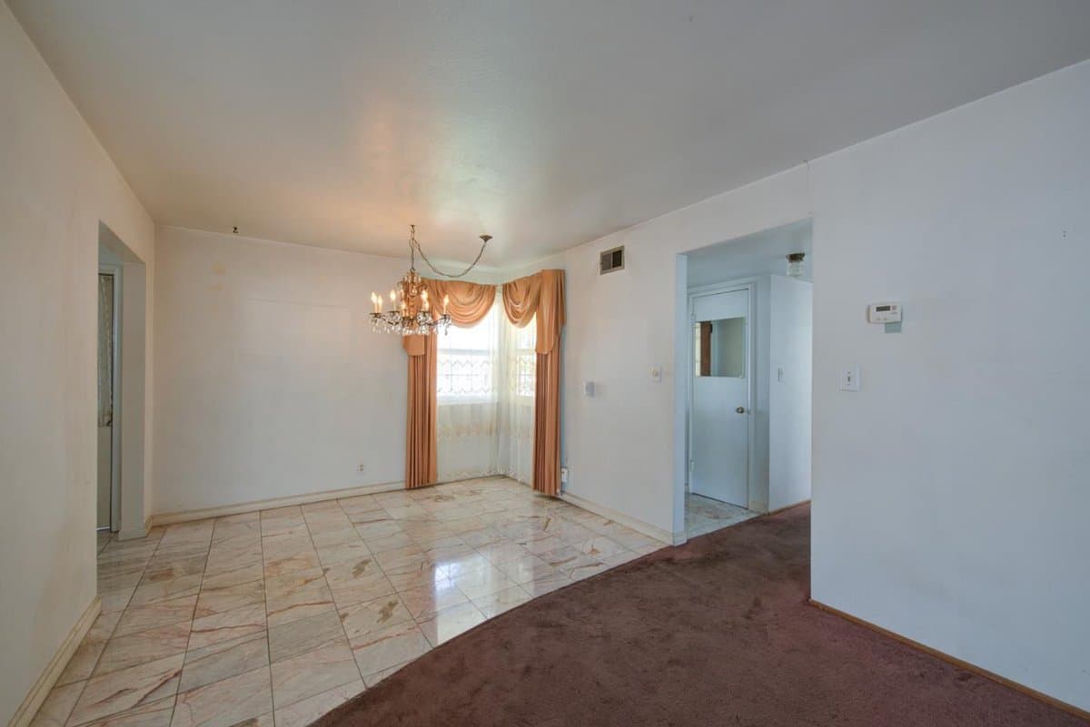 1547 Sunshadow Lane - Photo 4