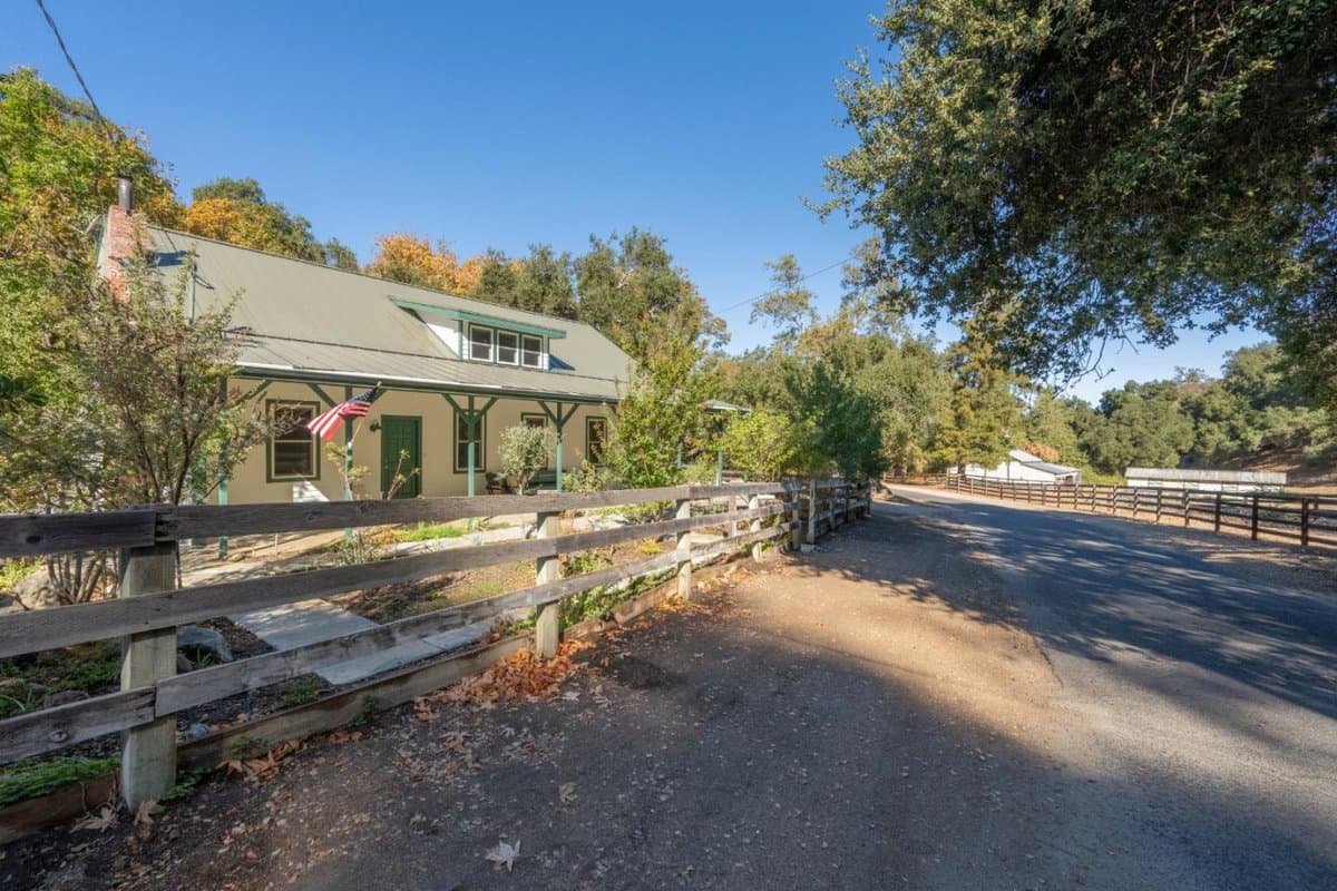 38652 Tassajara Road - Photo 4