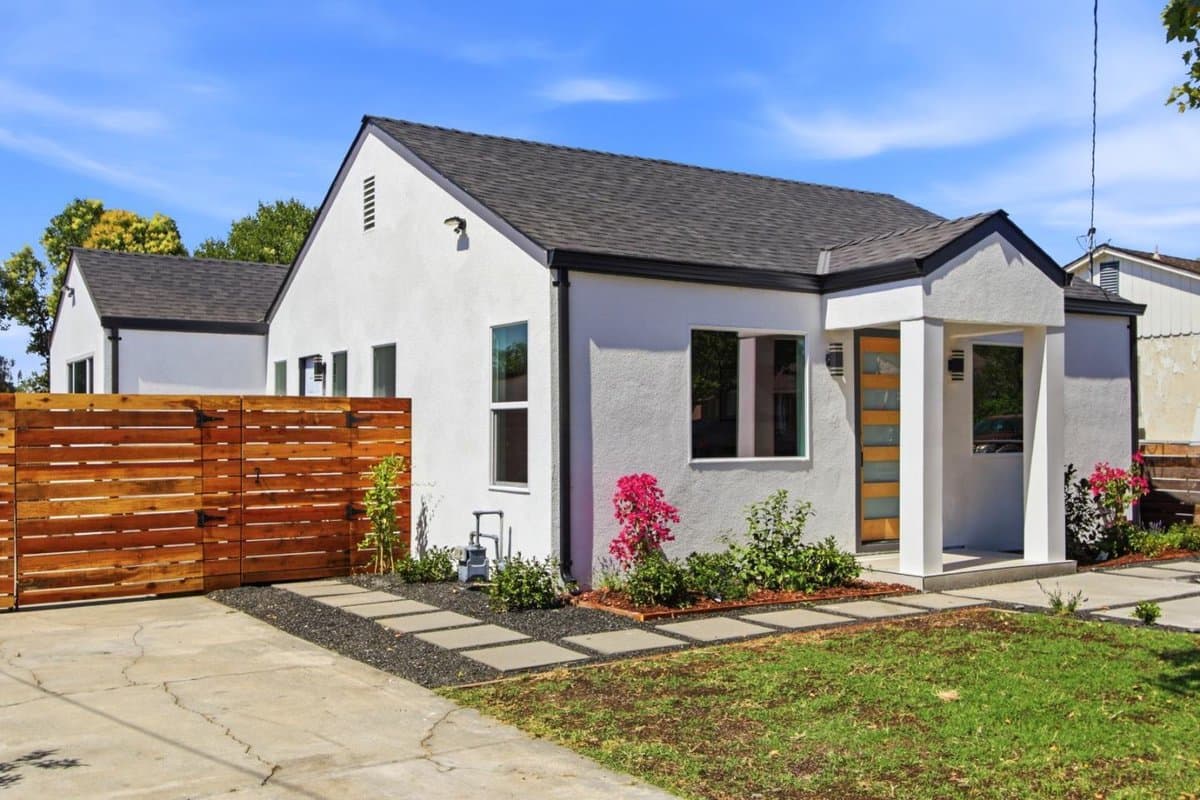 75 South Cragmont Avenue - Photo 2