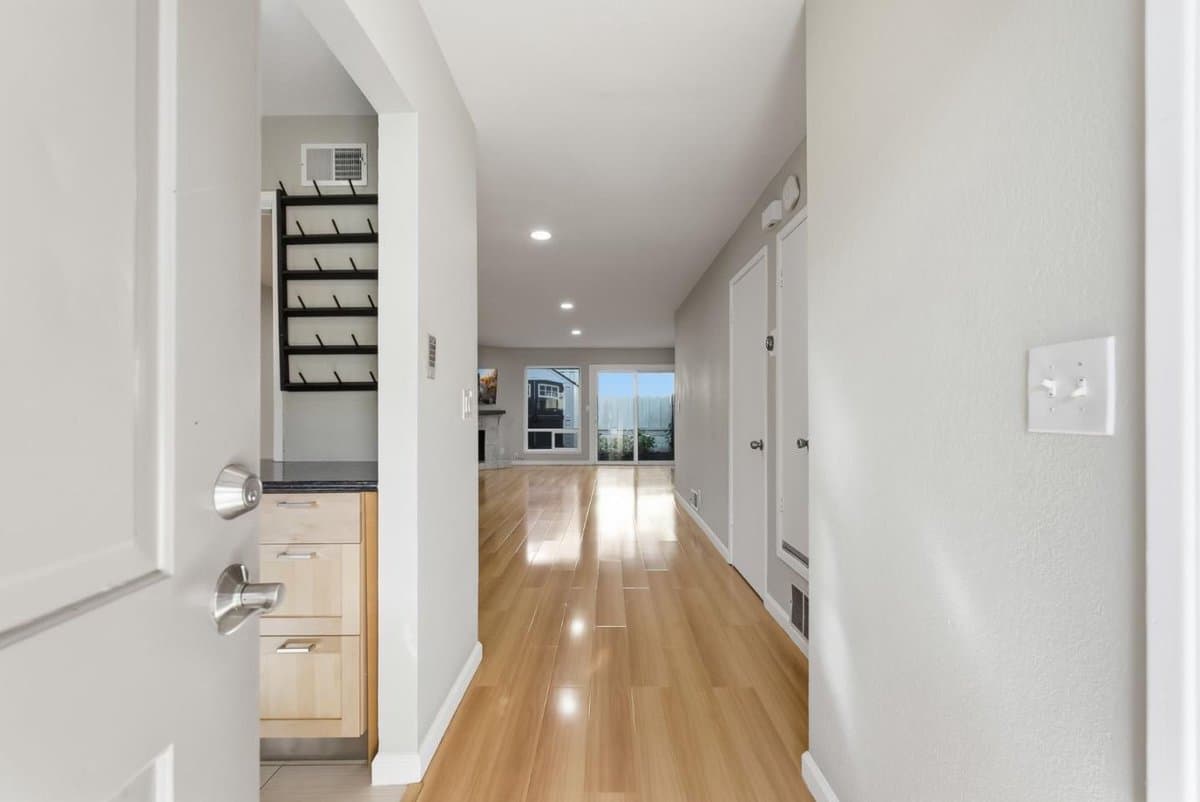 123 Mission Drive - Photo 3