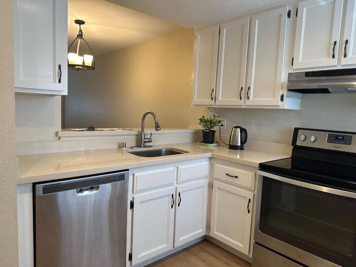 2175 Summerton Drive - Photo 4