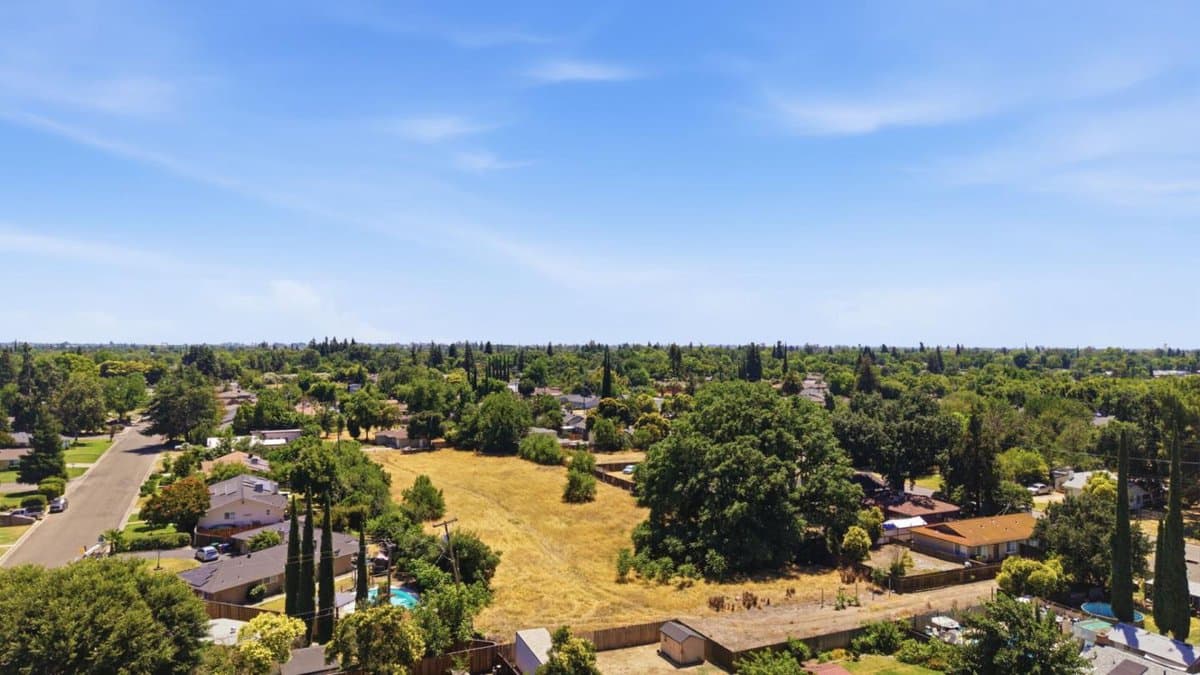 2912 Oleander Avenue - Photo 5