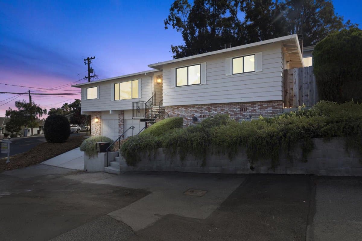 509 Hillside Road - Photo 2
