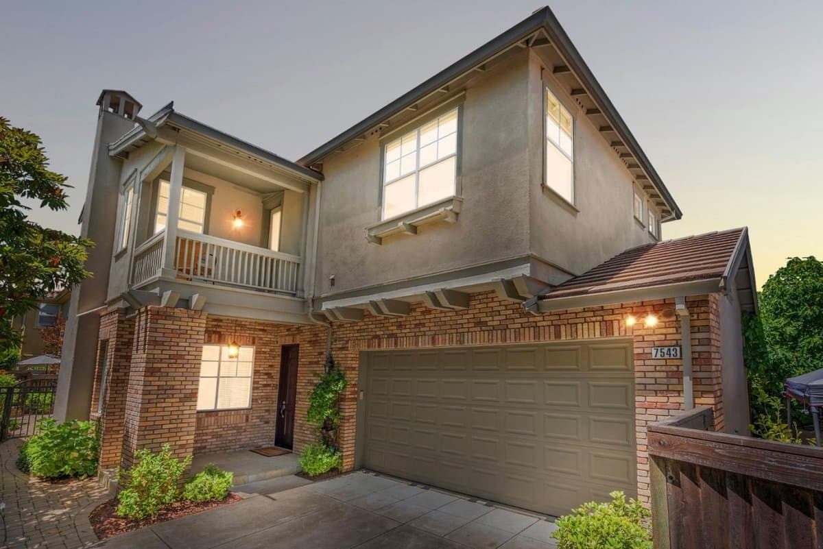 7543 Turnberry Way - Photo 1