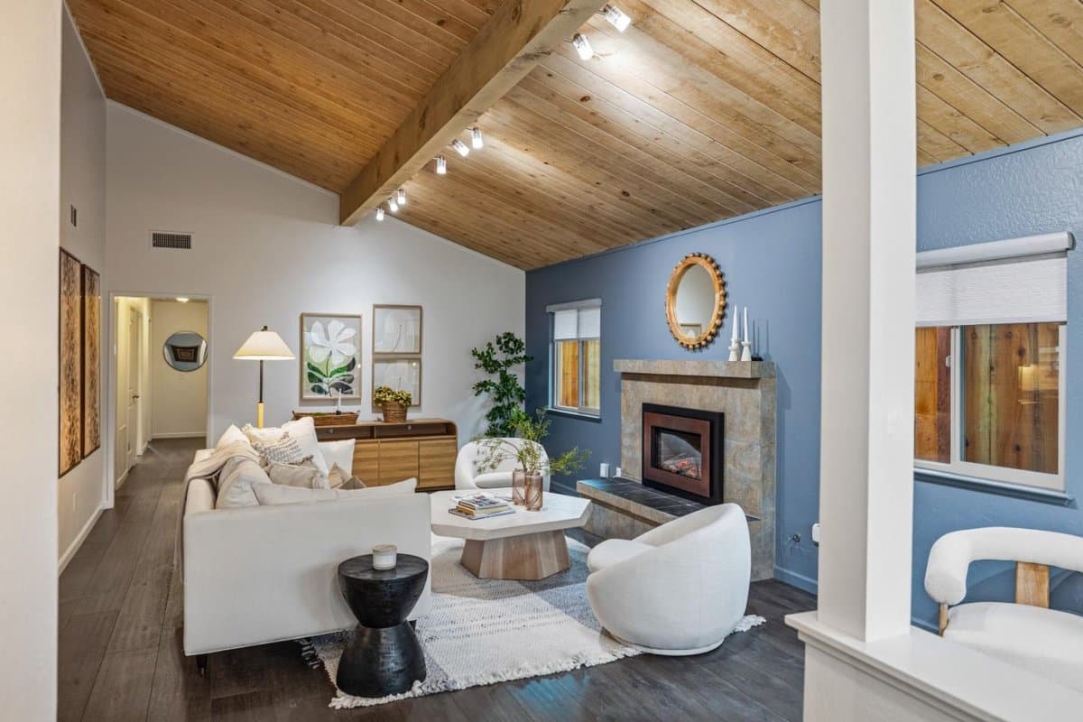707 Walnut Street - Photo 4