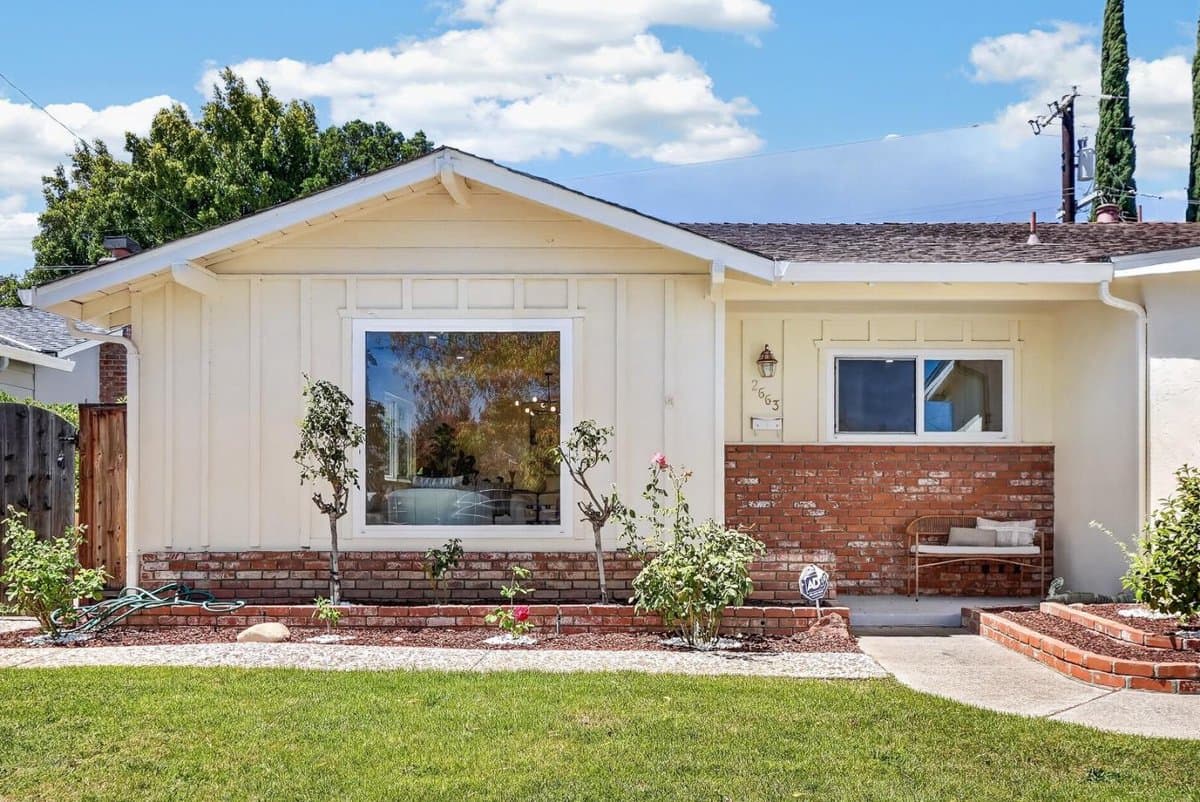 2663 La Salle Way - Photo 1