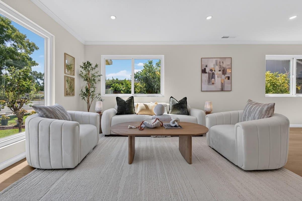 2663 La Salle Way - Photo 2