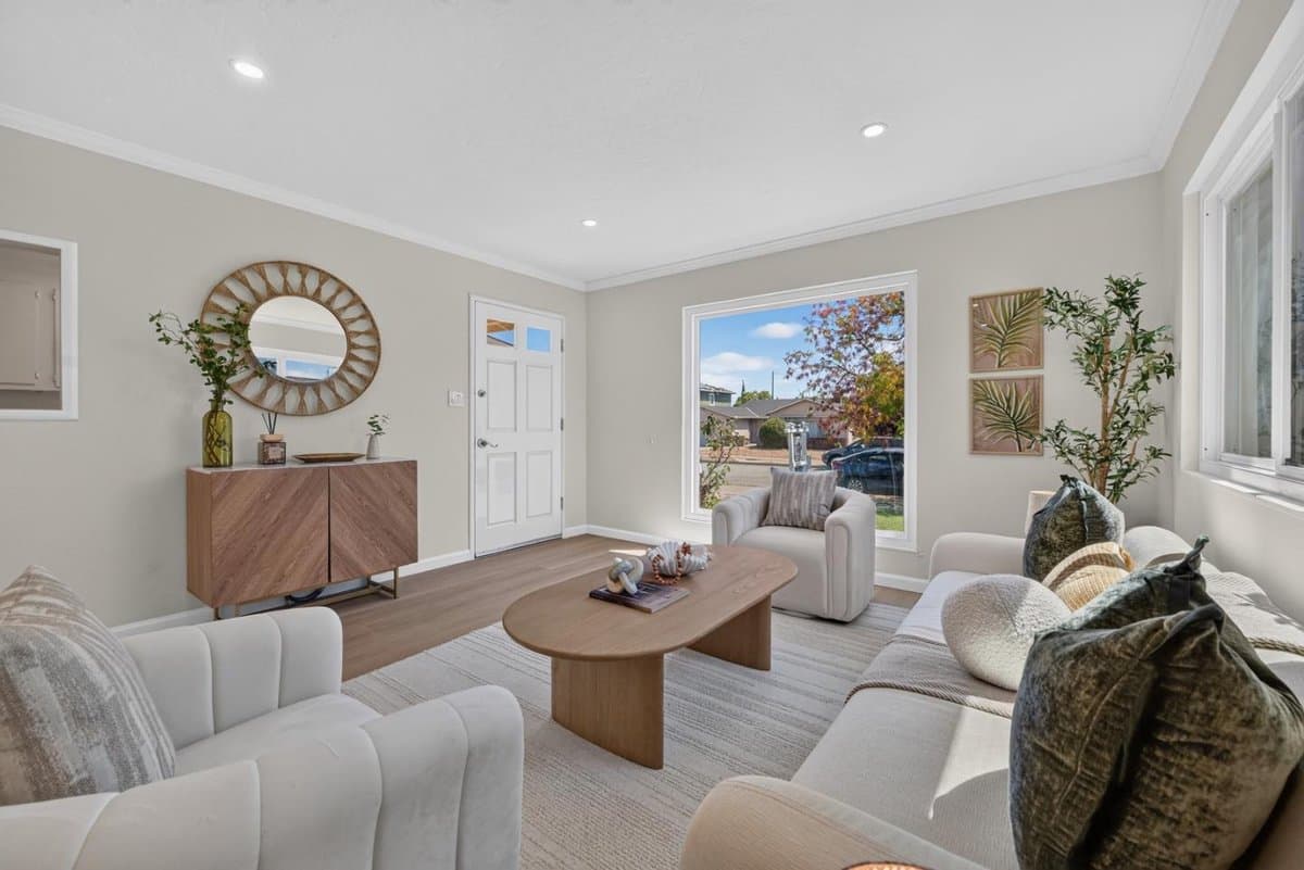 2663 La Salle Way - Photo 3