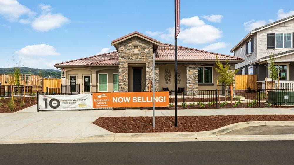 118 Golden Gate Lane - Photo 1